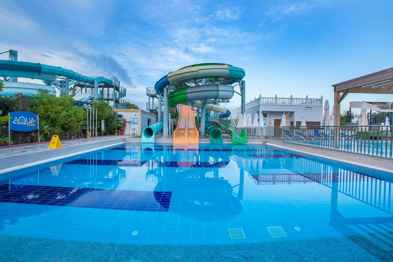 J'Adore Deluxe Hotel & Spa Ultra All Inclusive Side Exterior photo