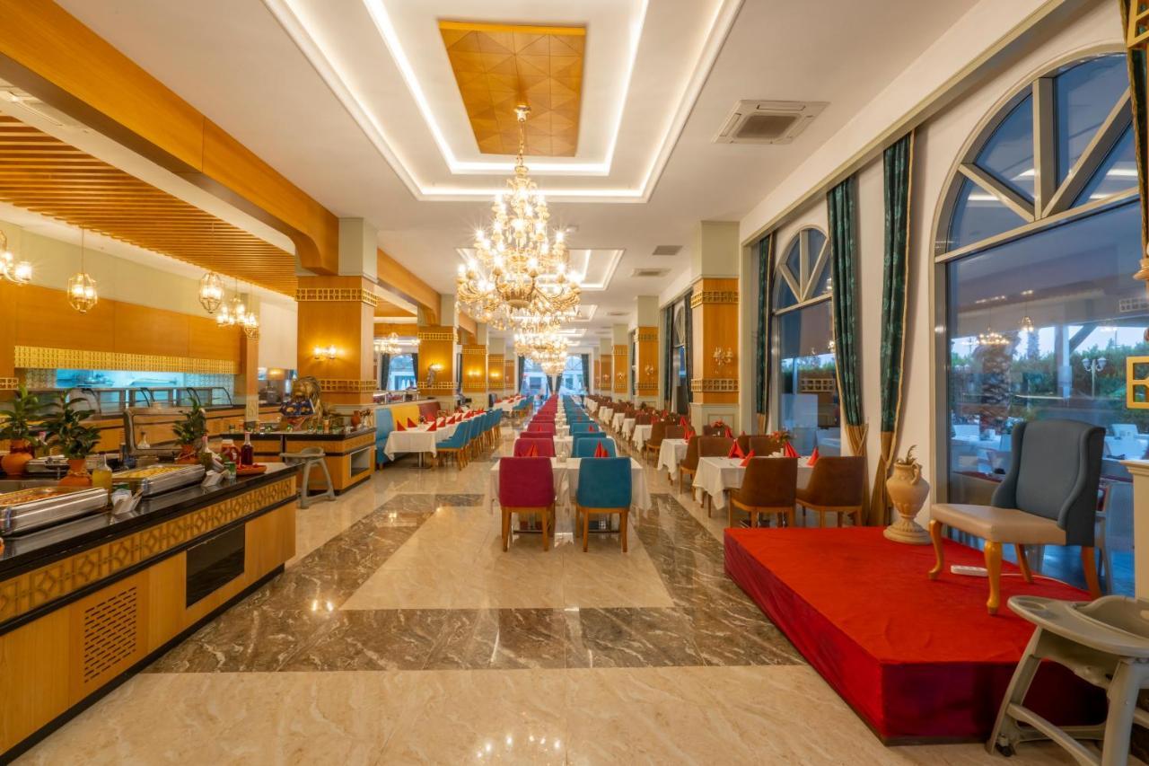 J'Adore Deluxe Hotel & Spa Ultra All Inclusive Side Exterior photo