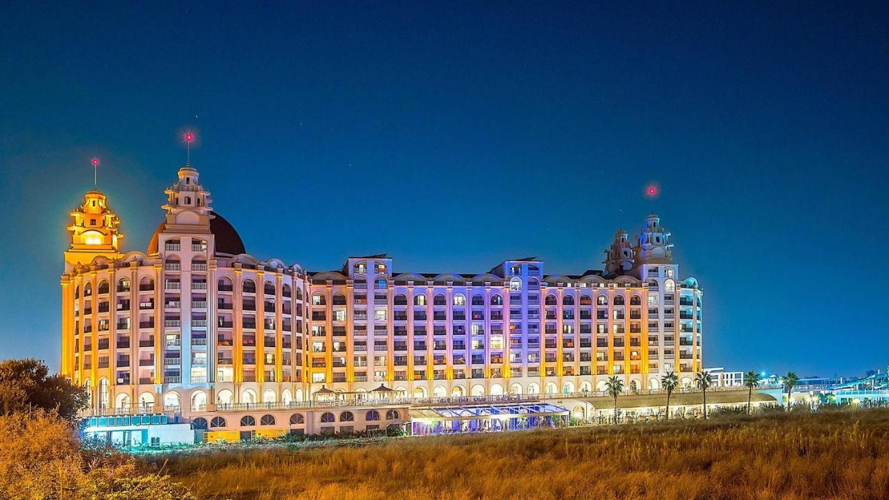 J'Adore Deluxe Hotel & Spa Ultra All Inclusive Side Exterior photo