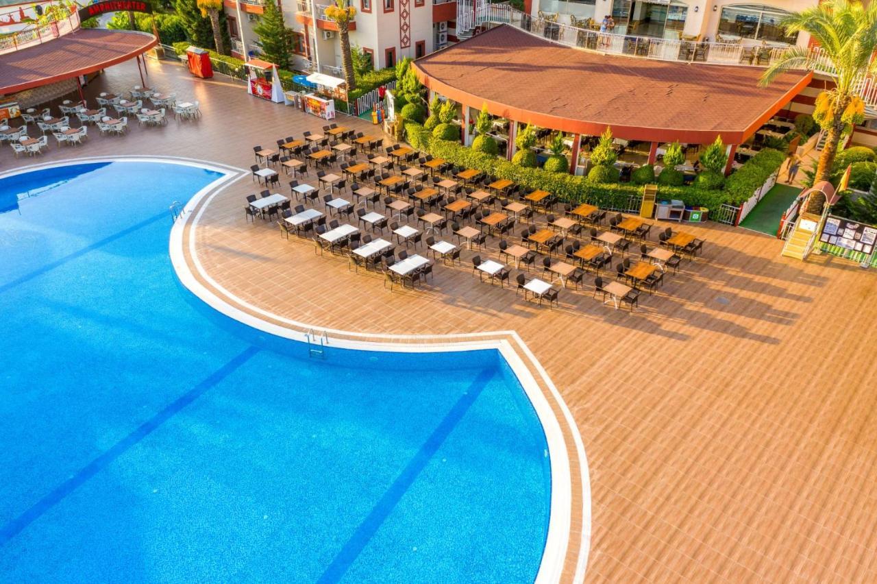 J'Adore Deluxe Hotel & Spa Ultra All Inclusive Side Exterior photo